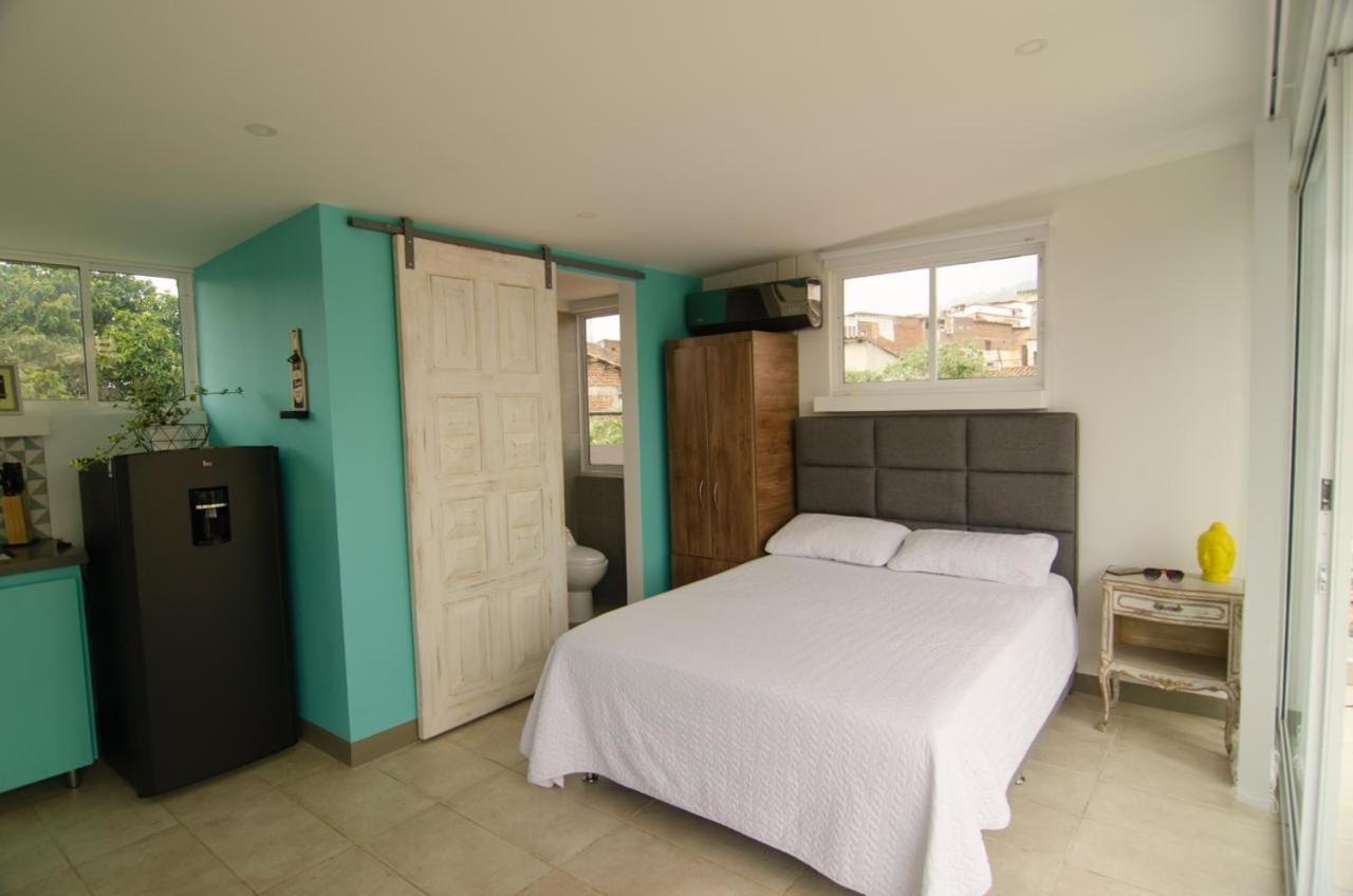 Moonshine Boutique Hostal كالي المظهر الخارجي الصورة