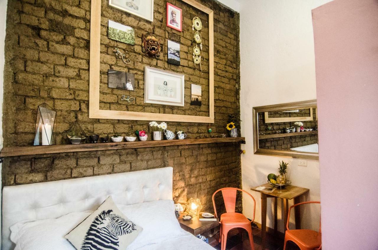 Moonshine Boutique Hostal كالي المظهر الخارجي الصورة